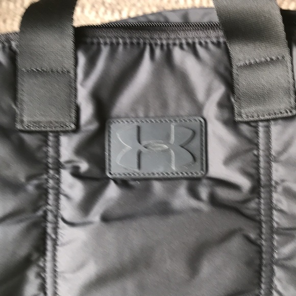 Under Armour backpack super thin - Picture 3 of 4